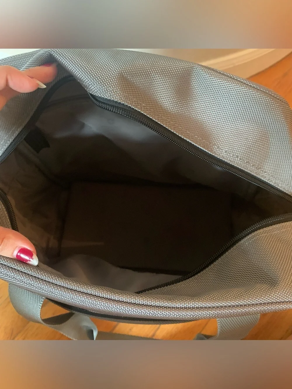 SwissGear travel tote
